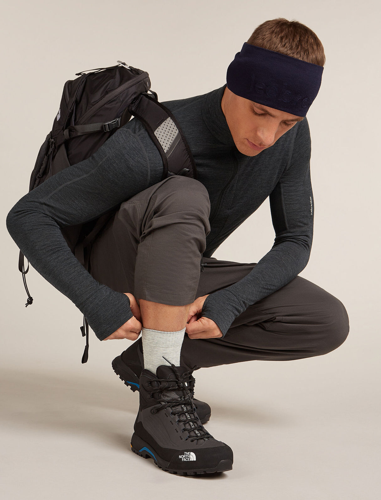 Icebreaker Merino Hike+ Light Crew Socks (Men's) - Blizzard Heather/Alloy - Find Your Feet Australia Hobart Launceston Tasmania