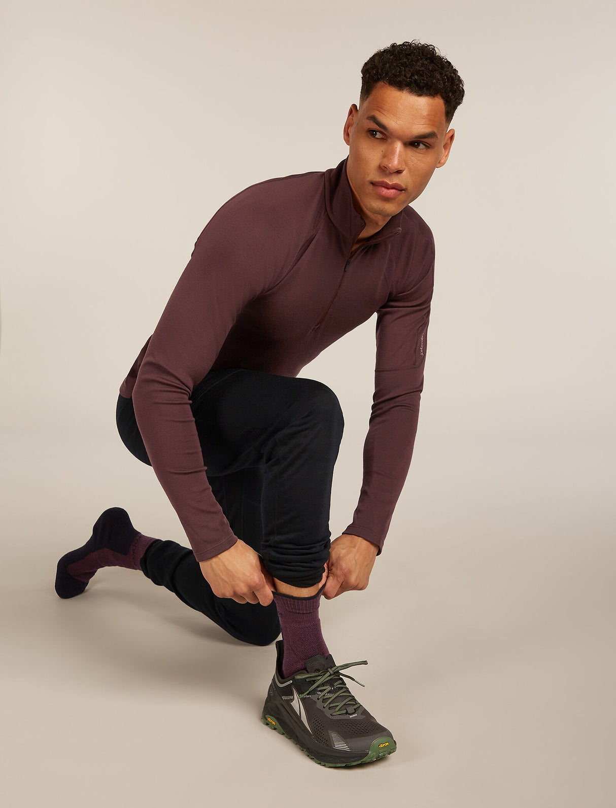 Icebreaker Merino Hike+ Heavy Crew Socks (Men's) - Blizzard Java/Black - Find Your Feet Australia Hobart Launceston Tasmania