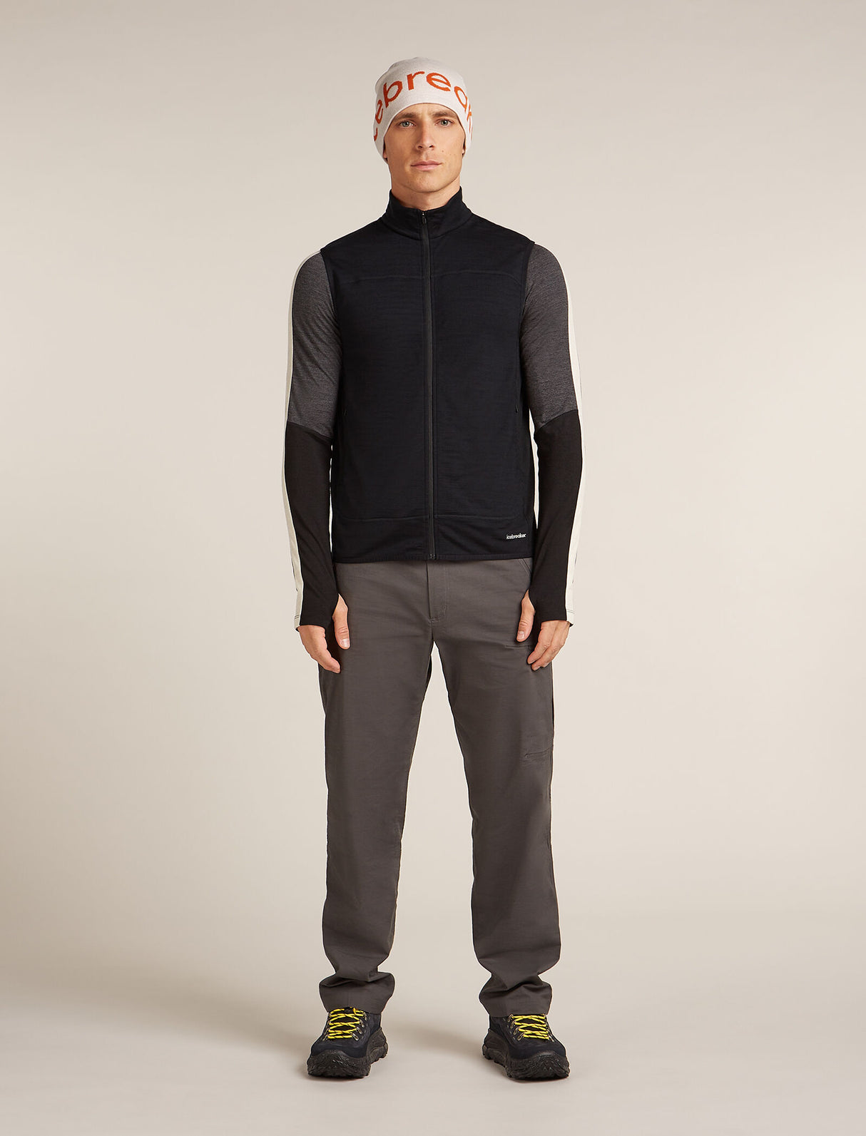 Icebreaker Merino Blend 300 RealFleece™ Descender Vest (Men's) - Black - Find Your Feet Australia Hobart Launceston Tasmania