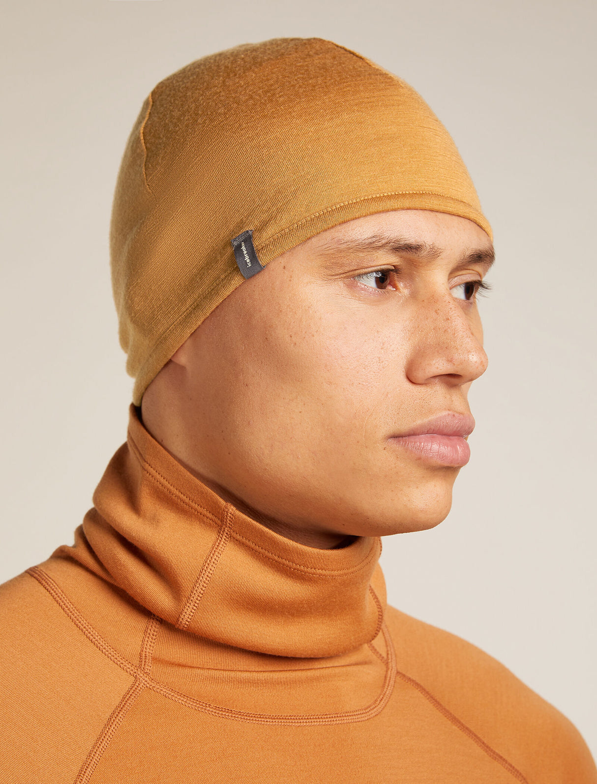 Icebreaker Merino 200 Pocket Hat (Unisex) - Hydro/Trail - Find Your Feet Australia Hobart Launceston Tasmania