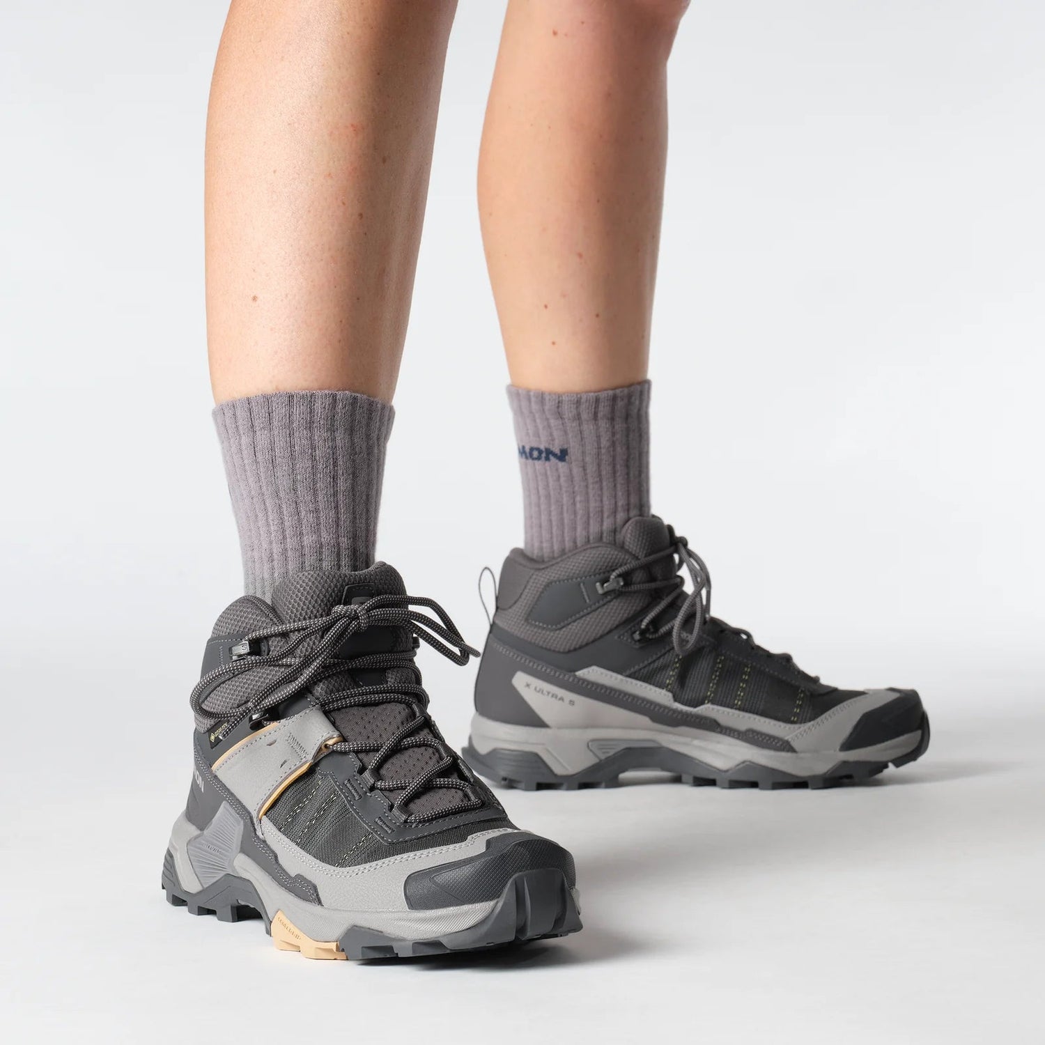 Salomon X Ultra 5 Mid GORE-TEX (Women's) Salomon