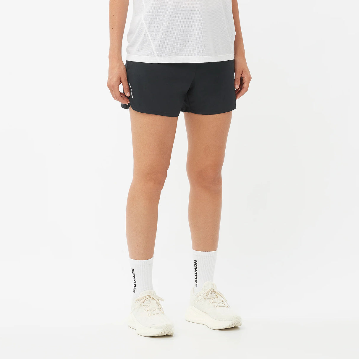 Salomon Shakeout Core 4" Shorts (Women's) - Deep Black - Find Your Feet Australia Hobart Launceston Tasmania