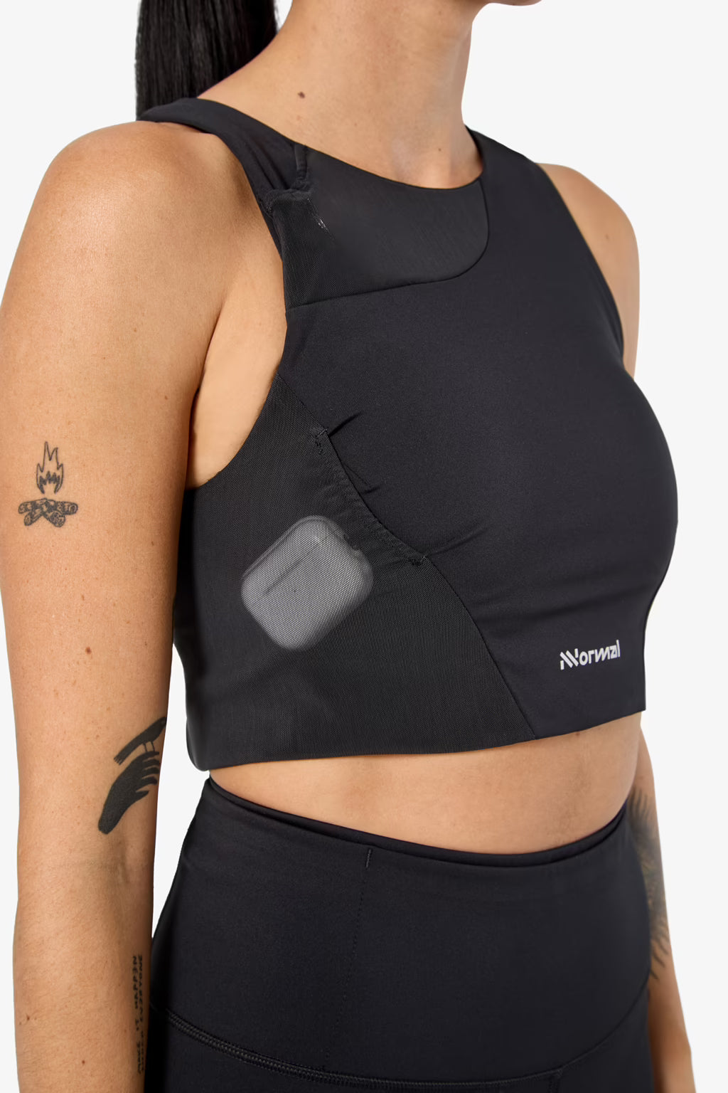 NNormal Crop Top 02 (Women's) - Black