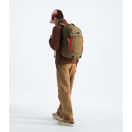 The North Face Recon Backpack - Cedar/Lava Red