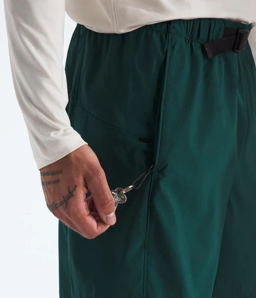 The North Face Class V Pathfinder Belted 7'' Shorts (Men's)