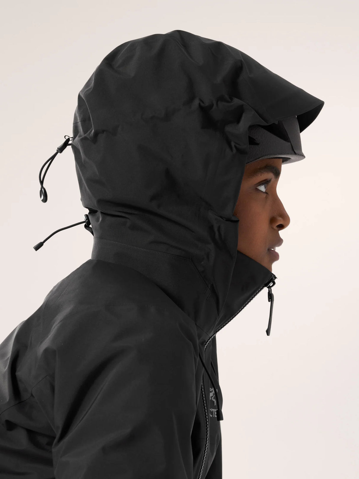 Arc'teryx Beta AR Jacket (Women's) - Black - Find Your Feet Australia Hobart Launceston Tasmania