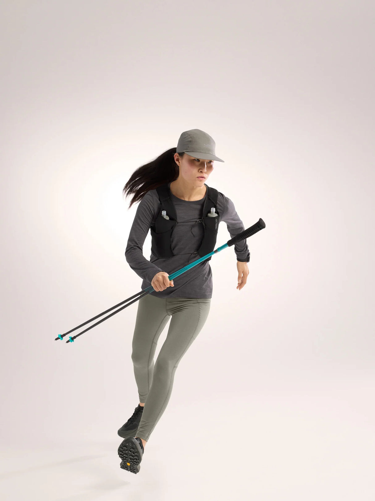 Arc'teryx Taema Crew Neck Shirt LS (Women's) - Black Heather - Find Your Feet Australia Hobart Launceston Tasmania