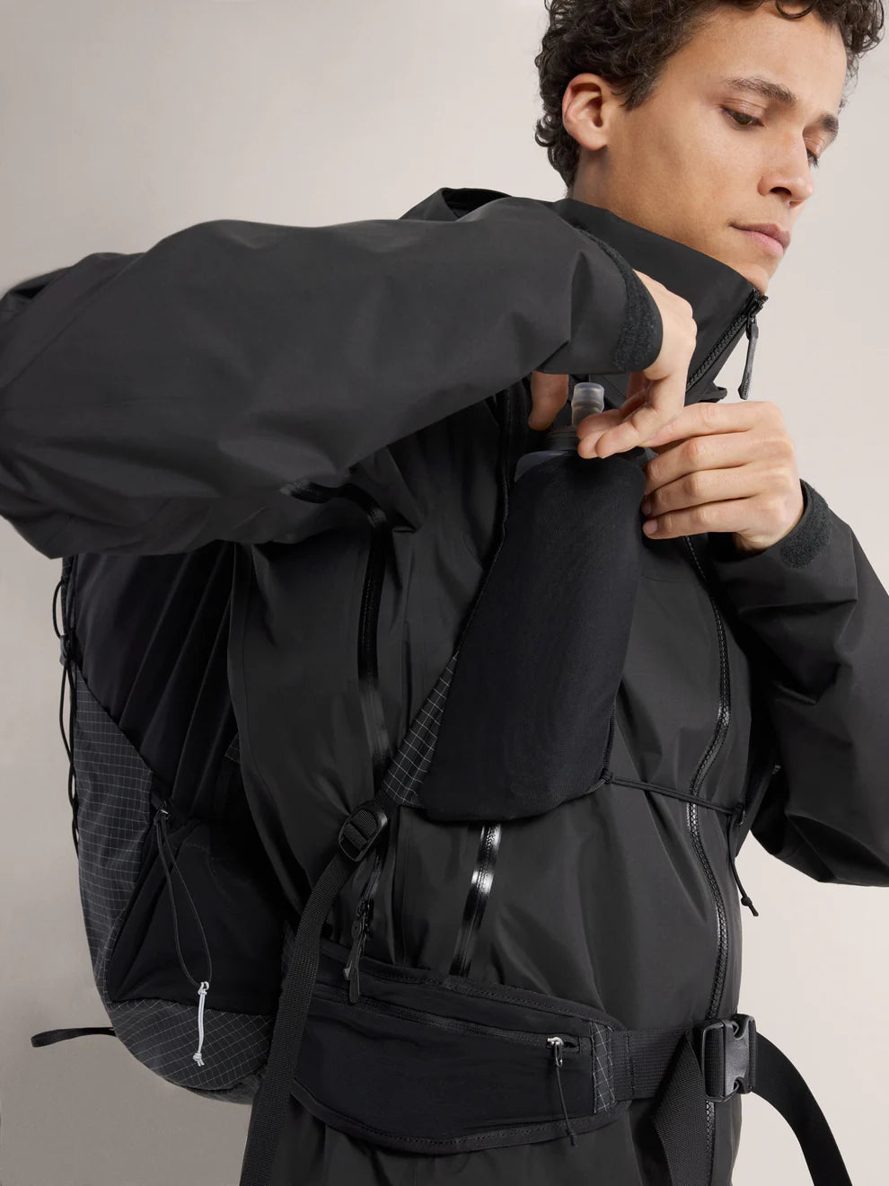 Arc'teryx Beta AR Jacket (Men's) - Black - Find Your Feet Australia Hobart Launceston Tasmania