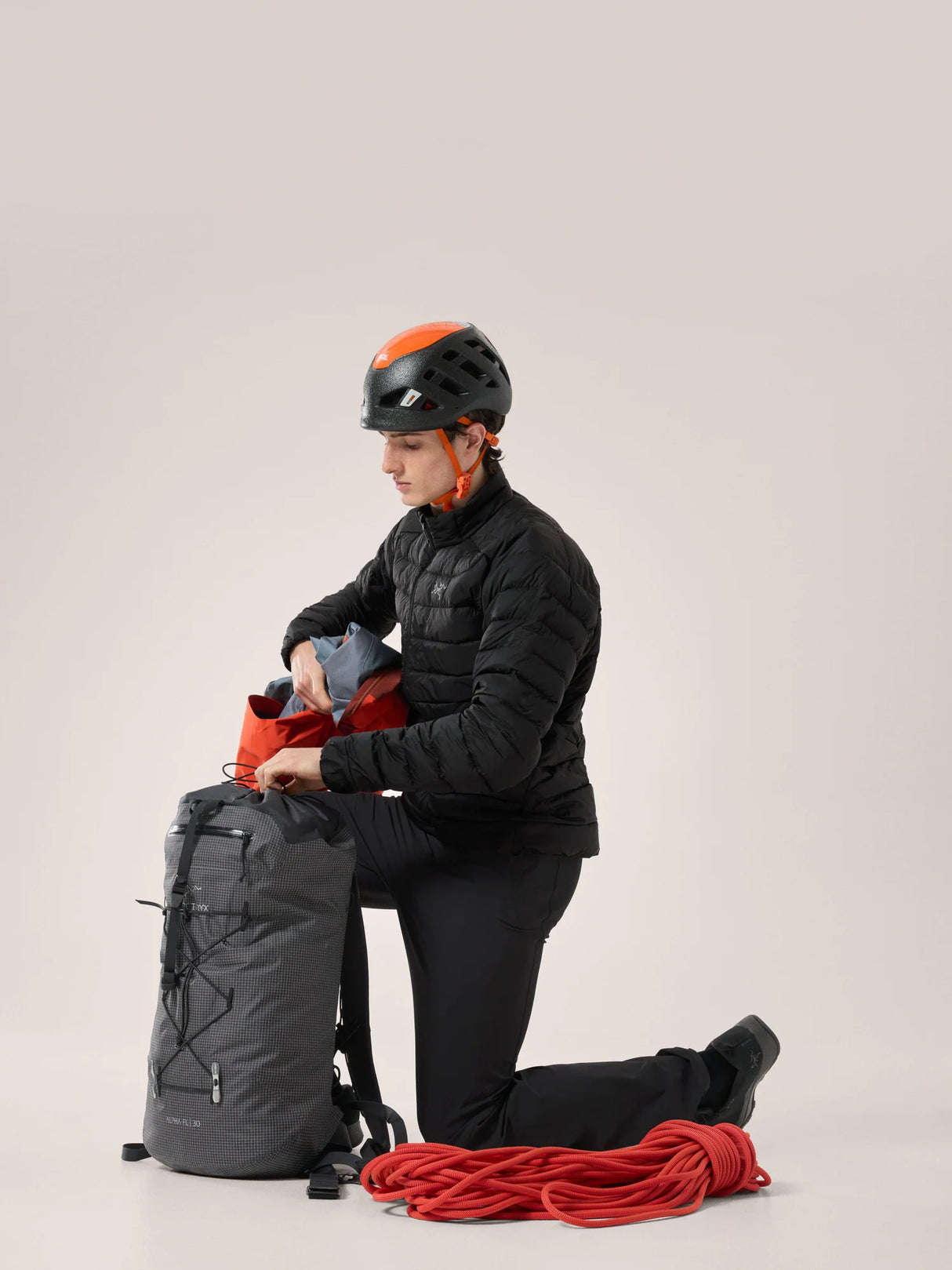 Arc'teryx Cerium Jacket (Men's) - Black