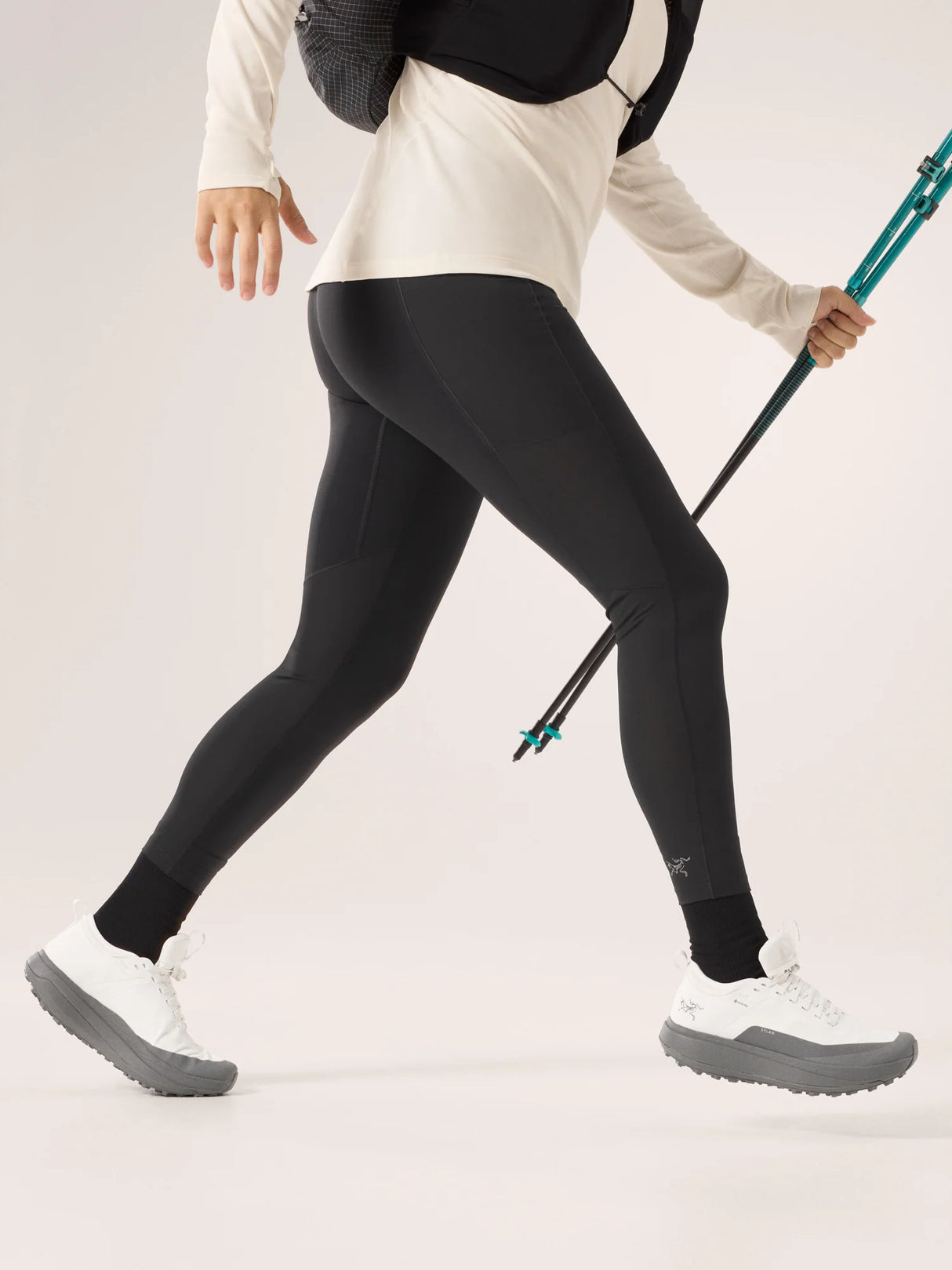 Arc'teryx Essent High-Rise Utility Leggings 26" (Women's)