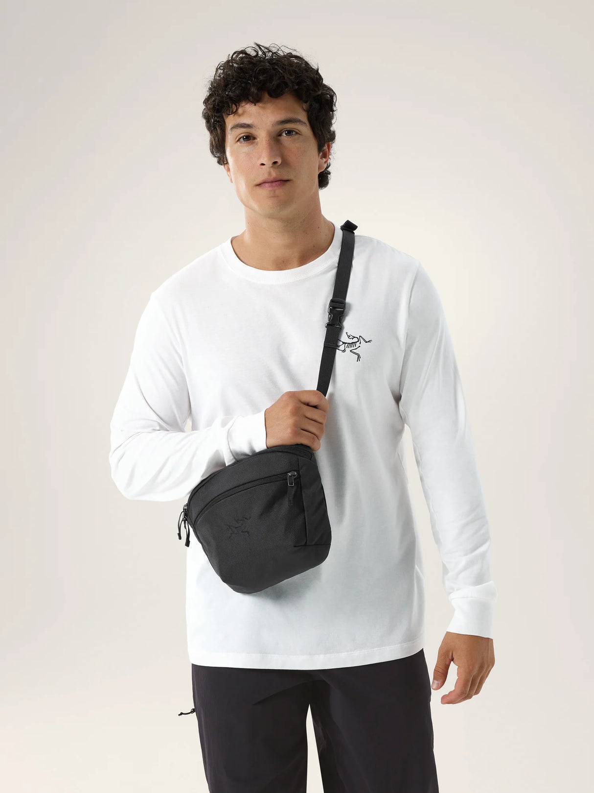 Arc'teryx Mantis 2 Waist Pack - Black II - Find Your Feet Australia Hobart Launceston Tasmania