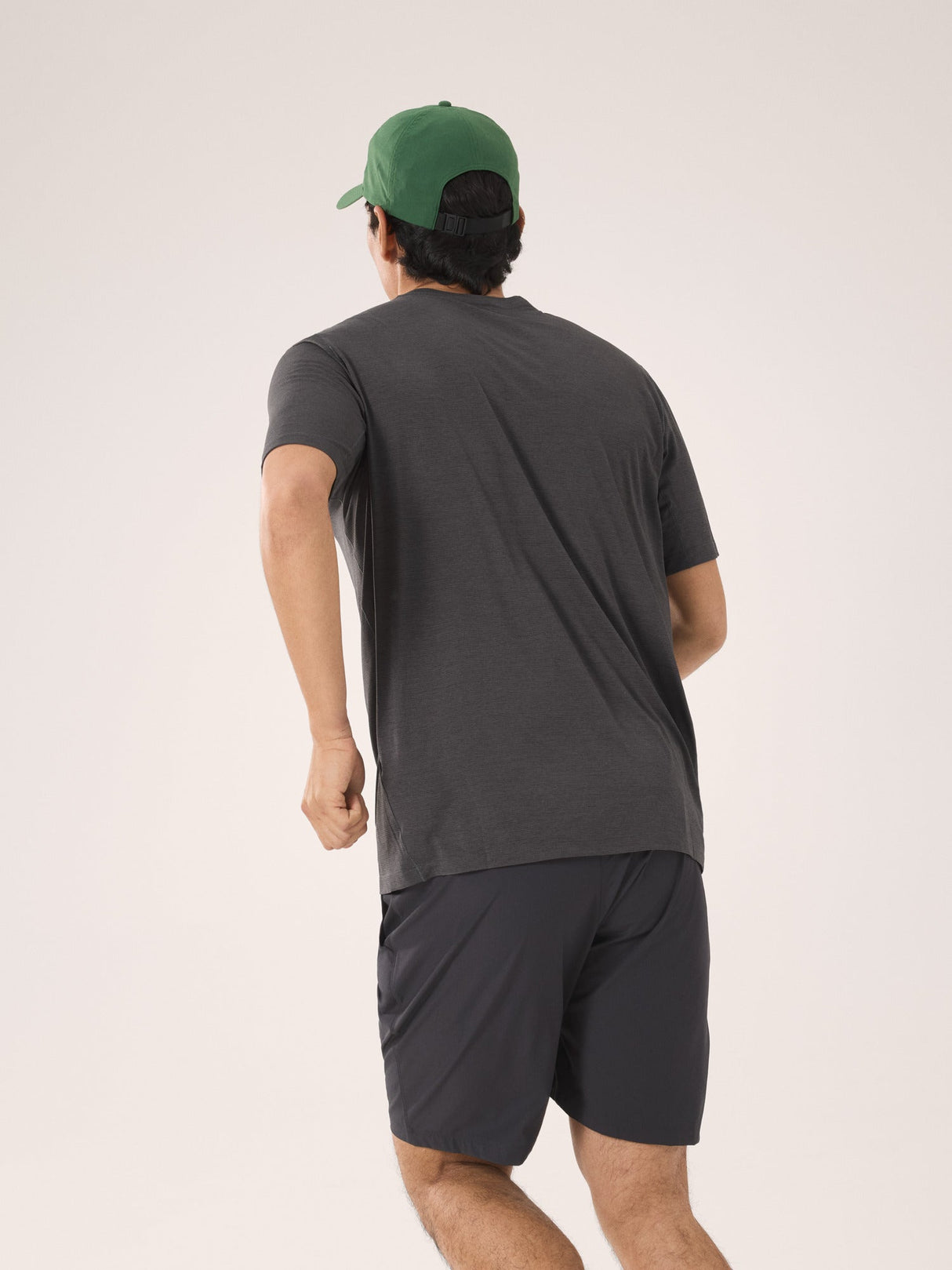 Arc'teryx Cormac Crew Neck Shirt Short Sleeve (Men's) - Black Heather - Grey