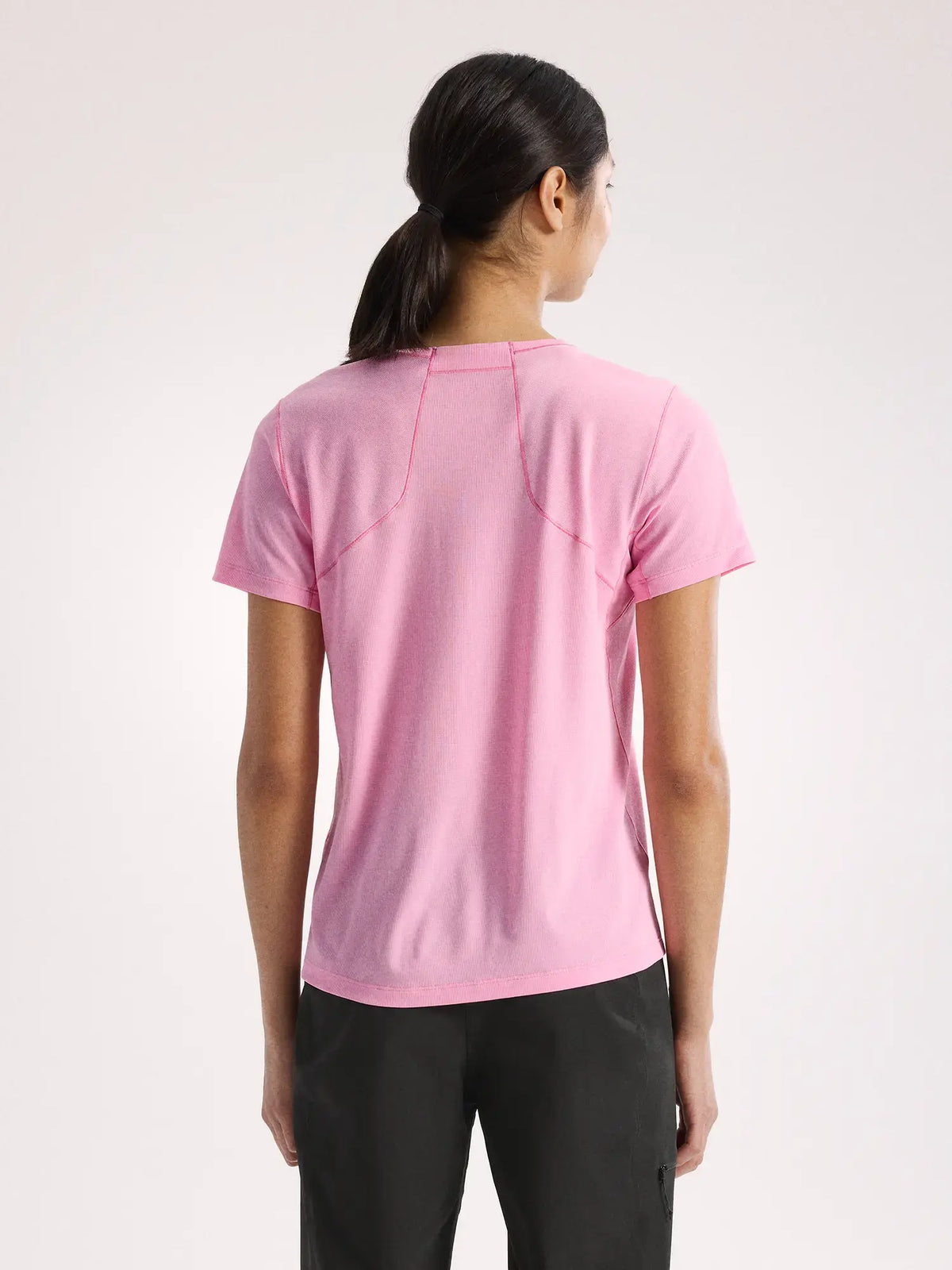  - Arc'teryx Sunna Crew Shirt Short Sleeve (Women's) - Pineberry