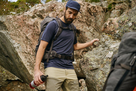Fjällräven Abisko Wool Short-Sleeve T-Shirt (Men's) - Dark Navy