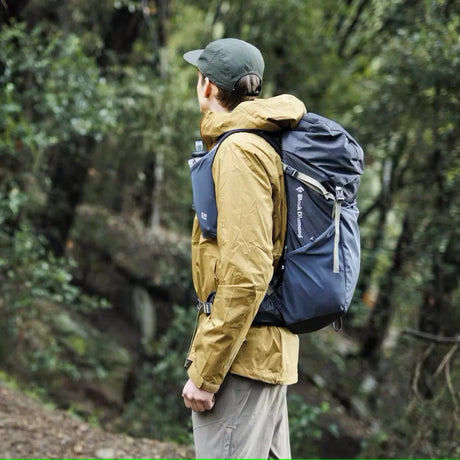 Black Diamond Trail Vista 28 Backpack - Black/Carbon - Laurel Green - Find Your Feet Australia Hobart Launceston Tasmania
