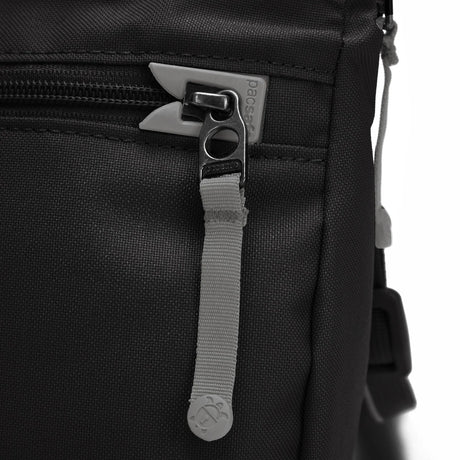 Pacsafe Go Saddle Crossbody Pacsafe