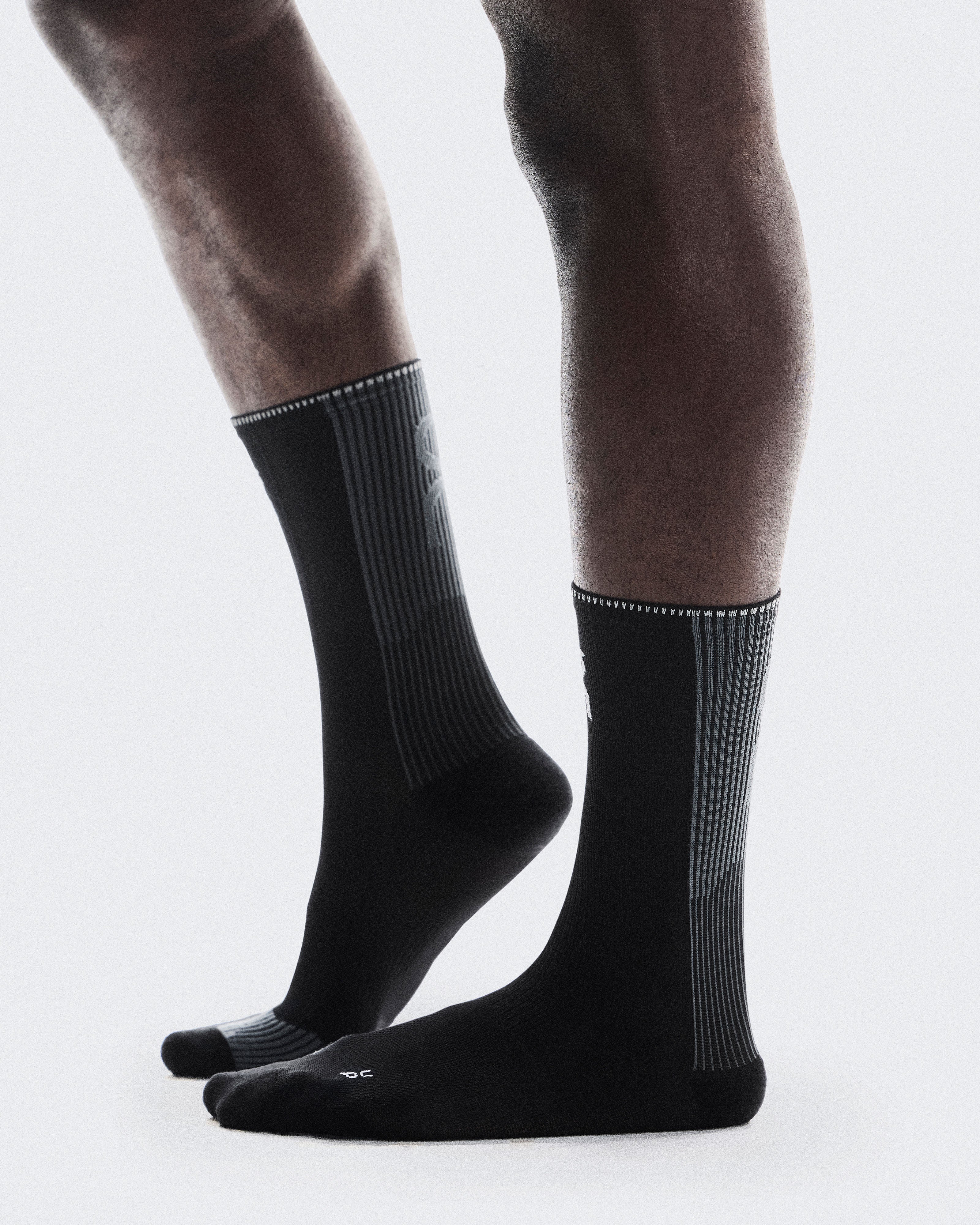 On Performance Run Sock High (Unisex) - Black/Eclipse - Find Your Feet Australia Hobart Launceston Tasmania