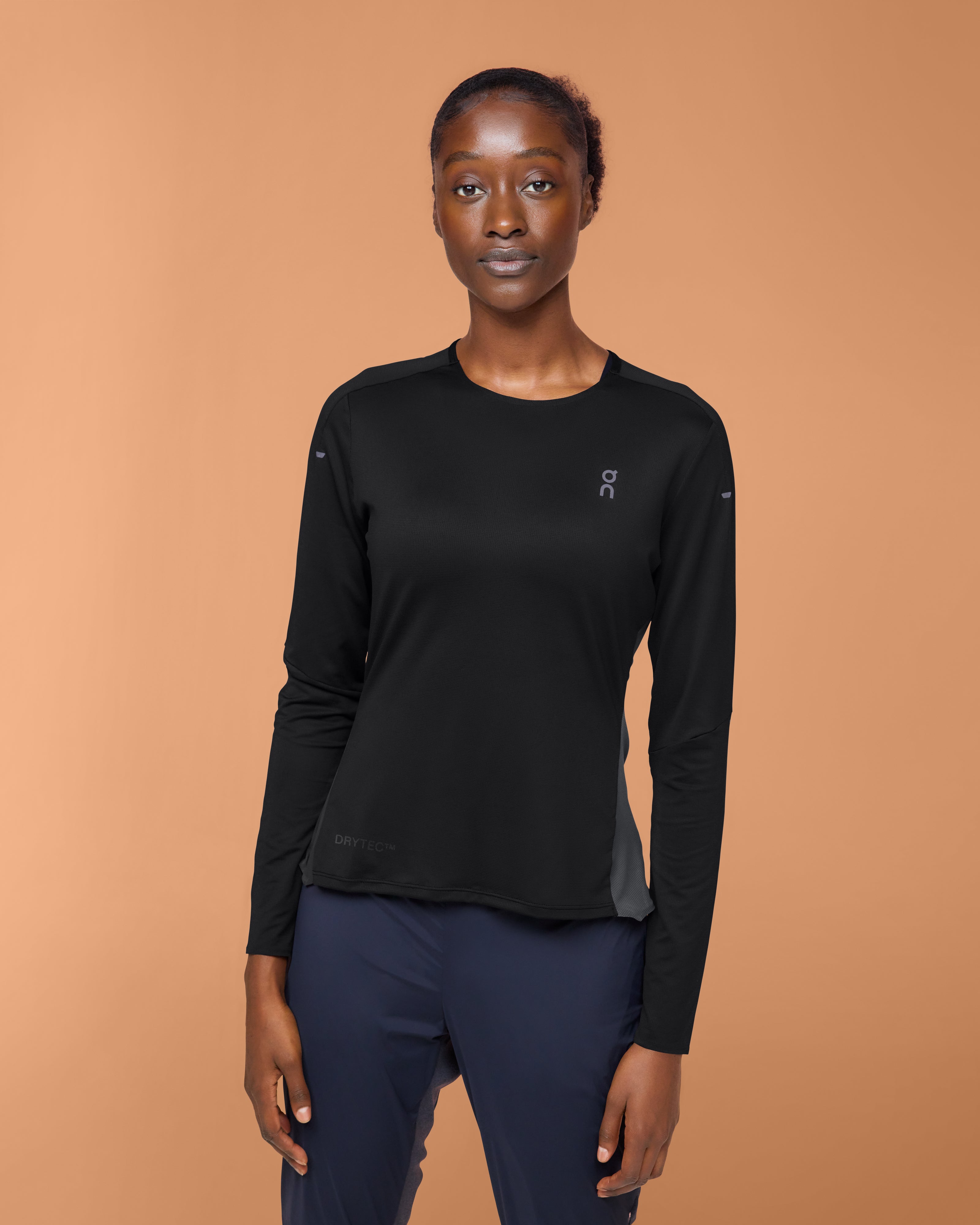 On Performance Long-T (Women's) Black Eclipse