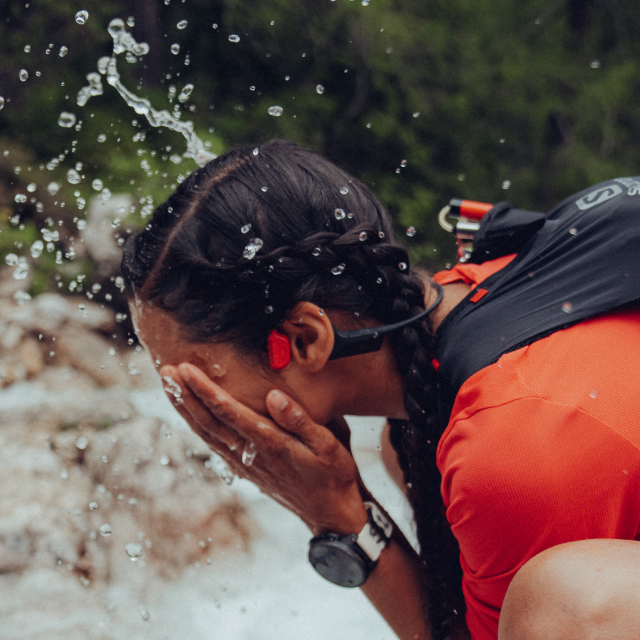 Suunto Wing Open-Ear Headphones - Find Your Feet Australia Hobart Launceston Tasmania