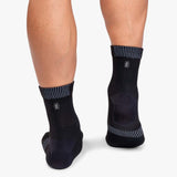 On Ultralight Mid Socks (Men's) - Find Your Feet Australia Hobart Launceston Tasmania - Black | White