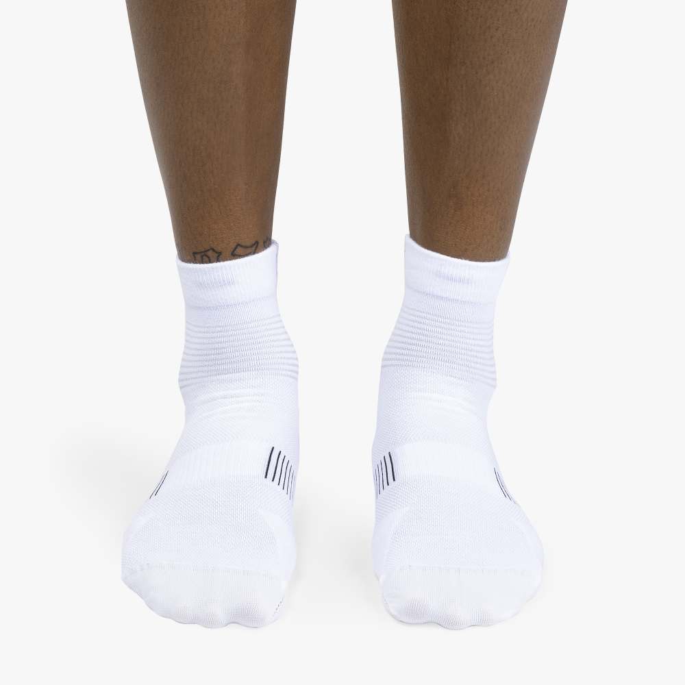 On Ultralight Mid Socks (Women's) - Find Your Feet Australia Hobart Launceston Tasmania - White | Black