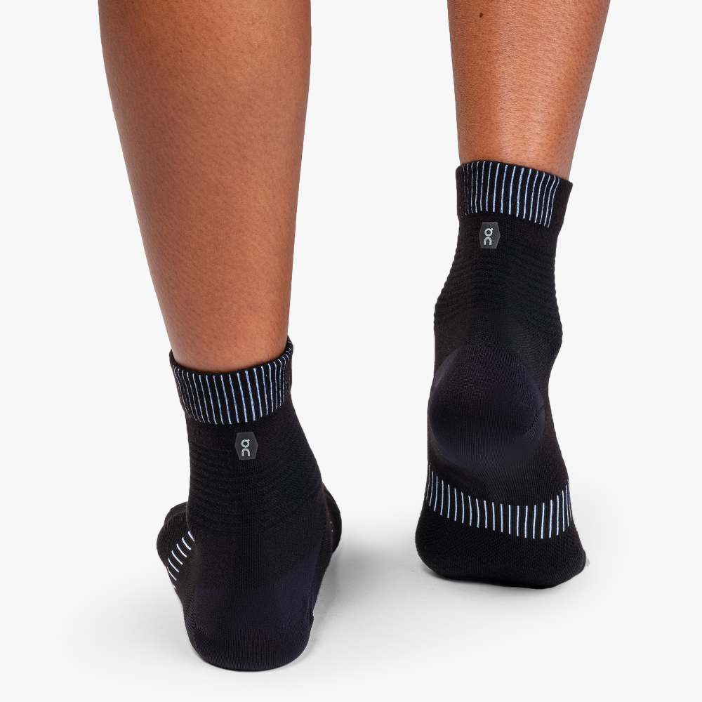 On Ultralight Mid Socks (Women's) - Find Your Feet Australia Hobart Launceston Tasmania - Black | White