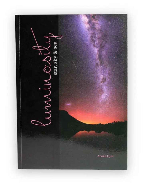 Arwen Dyer Luminosity (Book)