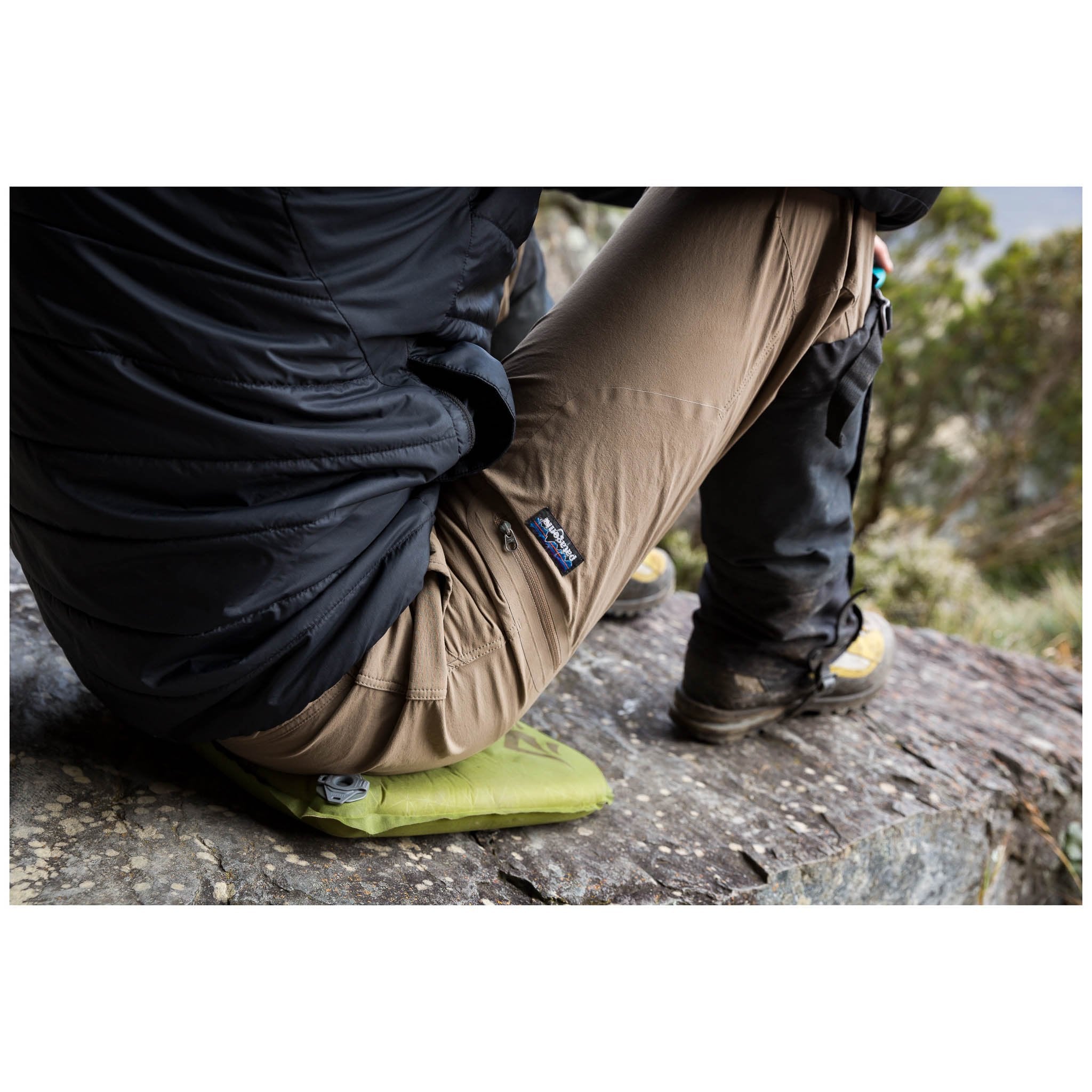 Sea To Summit Grasshopper Gaiters - Find Your Feet Australia Hobart Launceston Tasmania