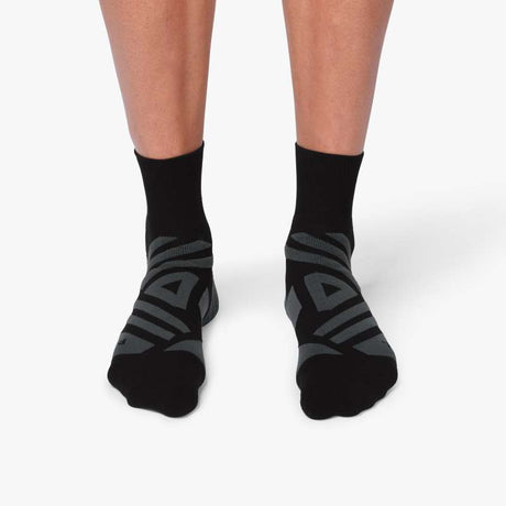 On Mid Sock (Men's) - Black Shadow - Find Your Feet Australia Hobart Launceston Tasmania