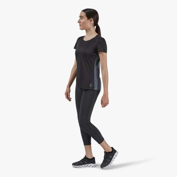 On Performance-T (Women's) - Black | Dark - Find Your Feet Australia Hobart Launceston Tasmania